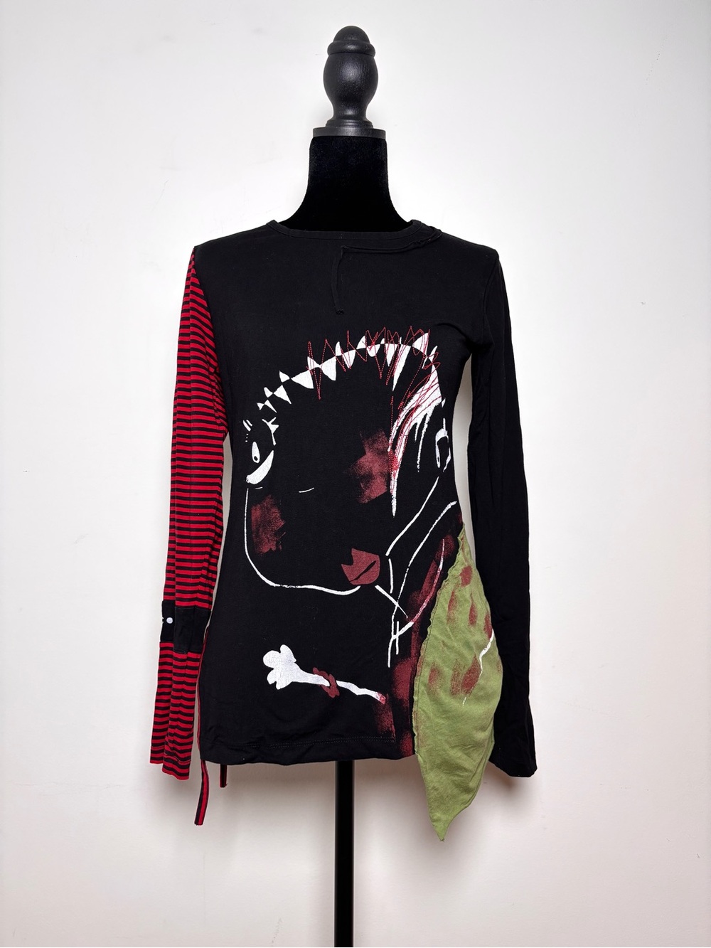 Vtg Y2K Cop Copine Black Long Sleeve Graphic Sketch Print Top Striped Panels